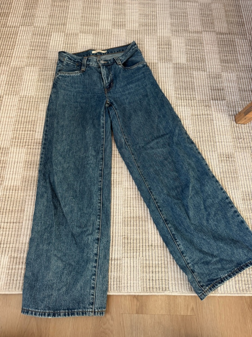 94 baggy wide leg Levi’s